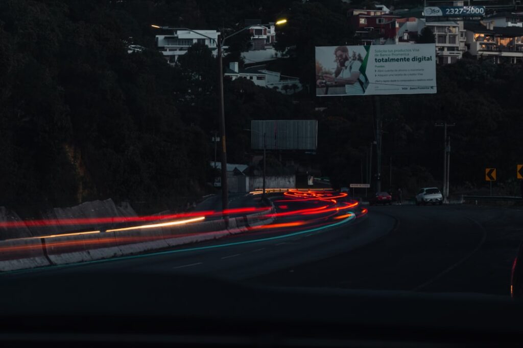 Estratégias de Tráfego Pago que Aumentam Vendas no Varejo Online